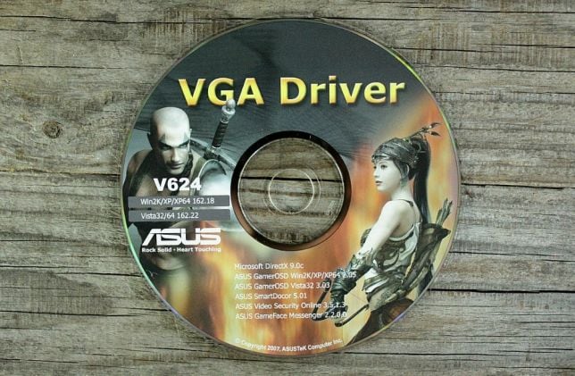 Компакт-диск с драйвером для видеокарты